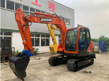 Minigrävmaskin DOOSAN DX75