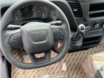 Interior photo 1: Skåpbil Iveco DAILY VAN, 2,3D 156k, 35S16 V