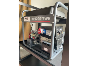 Leasa Honda FH9220TWE - 8.7 kVA generator - DPX-17965 Honda FH9220TWE - 8.7 kVA generator - DPX-17965: bild 2 Leasa Honda FH9220TWE - 8.7 kVA generator - DPX-17965 Honda FH9220TWE - 8.7 kVA generator - DPX-17965: bild 2