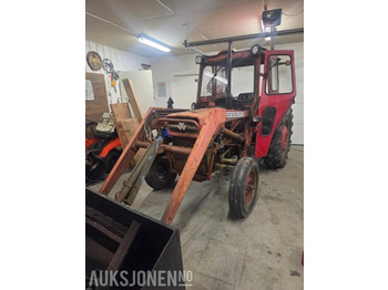 Traktor MASSEY FERGUSON 1000 series
