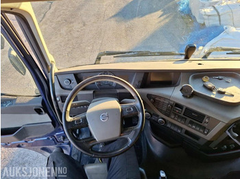 Lastbil med skåp 2014 Volvo FH540 6X2 Skapbil - Full sideåpning - Strøere - VBG - 697.000KM: bild 4 Lastbil med skåp 2014 Volvo FH540 6X2 Skapbil - Full sideåpning - Strøere - VBG - 697.000KM: bild 4