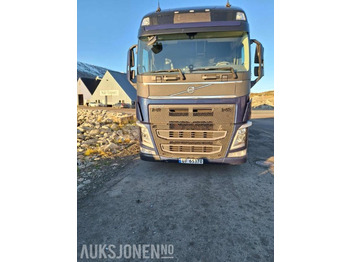 Lastbil med skåp 2014 Volvo FH540 6X2 Skapbil - Full sideåpning - Strøere - VBG - 697.000KM: bild 2 Lastbil med skåp 2014 Volvo FH540 6X2 Skapbil - Full sideåpning - Strøere - VBG - 697.000KM: bild 2