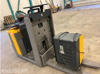 Materialhanteringsutrustning 2016 Jungheinrich ECE 310 HP: bild 5 Materialhanteringsutrustning 2016 Jungheinrich ECE 310 HP: bild 5