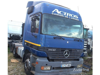 Dragbil MERCEDES-BENZ Actros