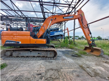 Bandgrävare DOOSAN DX140LC-5
