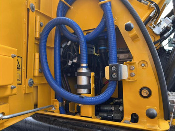 Grävmaskin på däck JCB JS145W: bild 3