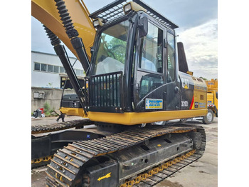 Bandgrävare CATERPILLAR 320D2