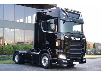 Dragbil SCANIA S 500