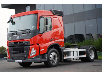 Dragbil VOLVO FM 430