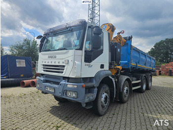 Kranbil IVECO Trakker