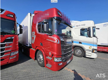 Dragbil SCANIA R 530 V8