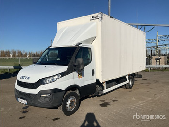 Lastbil med skåp IVECO Daily