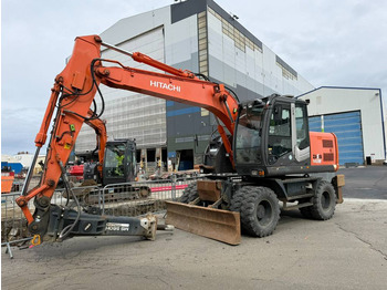 Grävmaskin på däck HITACHI ZX140W-3