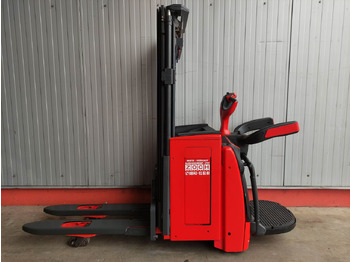 Staplare LINDE L16