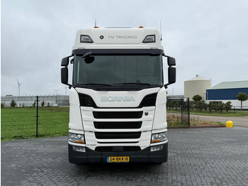 Dragbil Scania R450 RETARDER, TWEE TANKS, GESTUURDE VOORLOPER, TOP!: bild 2 Dragbil Scania R450 RETARDER, TWEE TANKS, GESTUURDE VOORLOPER, TOP!: bild 2