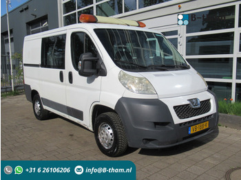 Små skåpbil PEUGEOT Boxer
