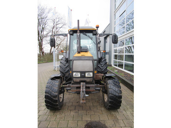 Traktor Valtra 700 4x2 VALMET: bild 4 Traktor Valtra 700 4x2 VALMET: bild 4