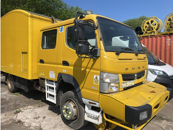 Lastbil med skåp MITSUBISHI