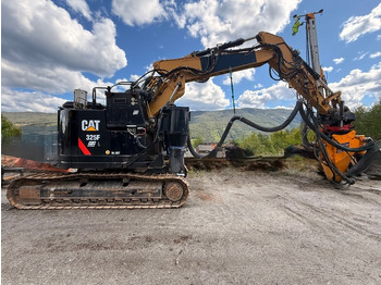 Bandgrävare CATERPILLAR 325FL