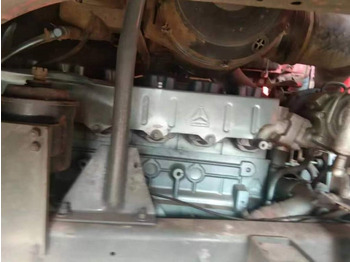 Tippbil lastbil Howo 6X4: bild 2 Tippbil lastbil Howo 6X4: bild 2