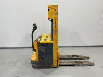 Staplare JUNGHEINRICH EJC