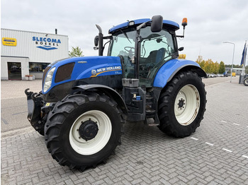 Traktor NEW HOLLAND T7.210