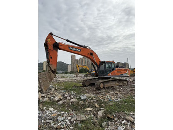 Grävmaskin DOOSAN DX380