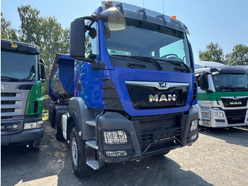 Dragbil, Tippbil semitrailer MAN 18.460 TGS/B-B/Kipp/4X4/klp.Zug/TOP-ZUSTAND: bild 2 Dragbil, Tippbil semitrailer MAN 18.460 TGS/B-B/Kipp/4X4/klp.Zug/TOP-ZUSTAND: bild 2