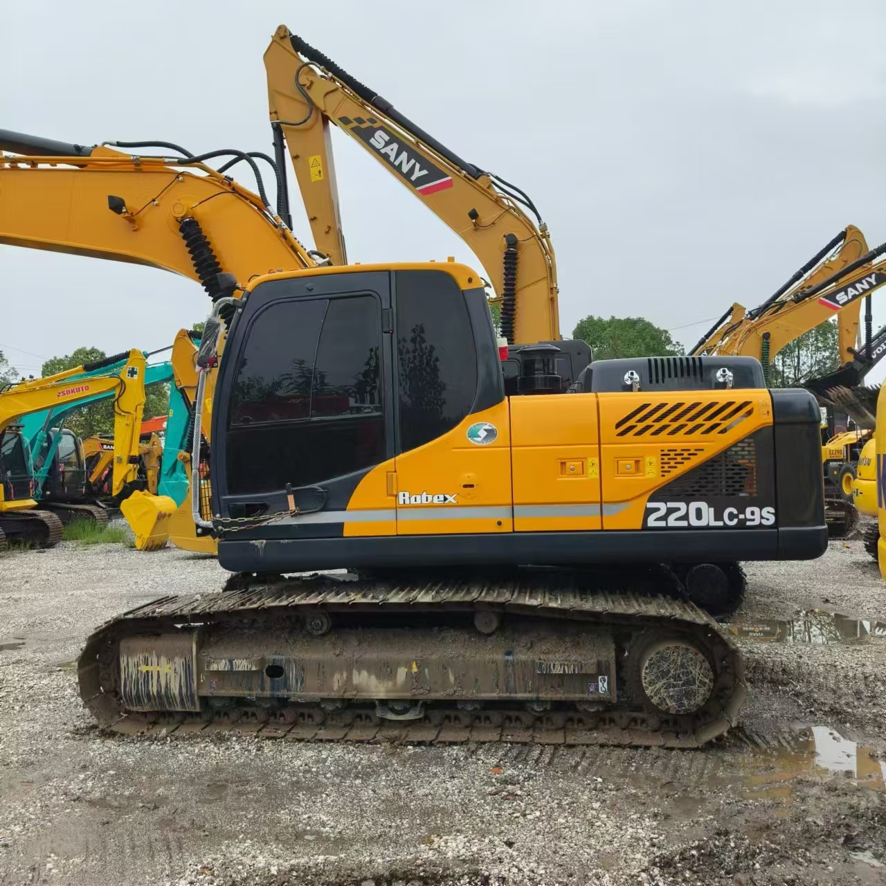 Bandgrävare HYUNDAI