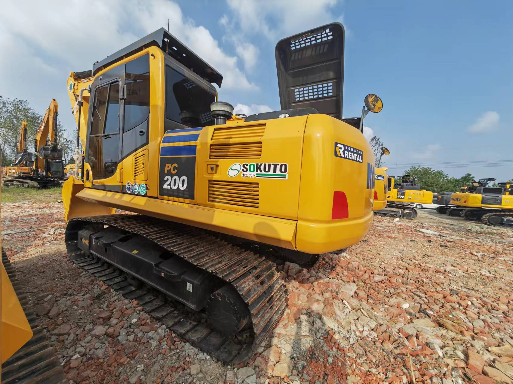Bandgrävare KOMATSU PC200