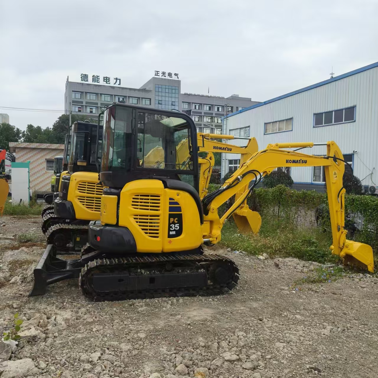 Minigrävmaskin KOMATSU PC35