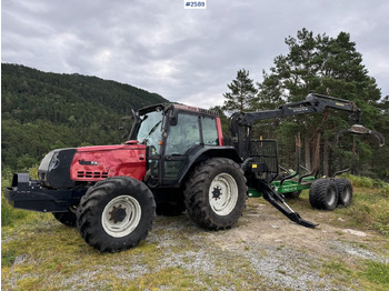 Traktor VALTRA 6550