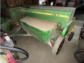 Utrustning för vallskörd JOHN DEERE