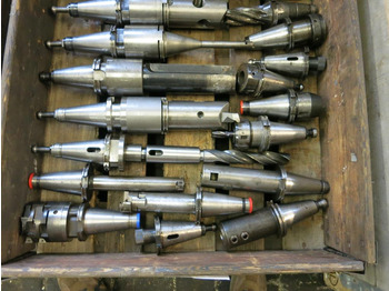 Metallbearbetningsmaskin