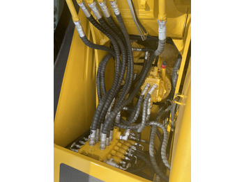 Minigrävmaskin KOMATSU PC 130-7: bild 4