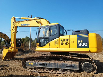 Bandgrävare KOMATSU PC300