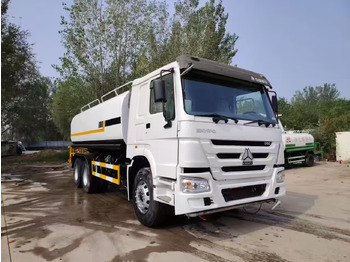 Tankbil SINOTRUK HOWO