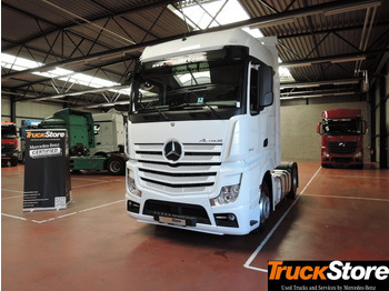 Dragbil MERCEDES-BENZ Actros 1845