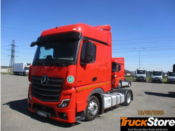 Dragbil MERCEDES-BENZ Actros 1845