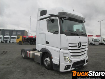 Dragbil MERCEDES-BENZ Actros 1845