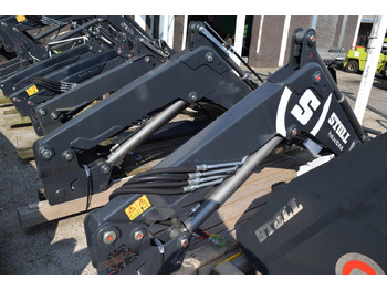 Frontlastar för traktor STOLL