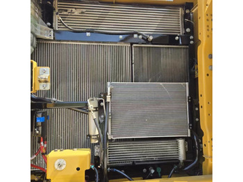 Bandgrävare CATERPILLAR 330GC