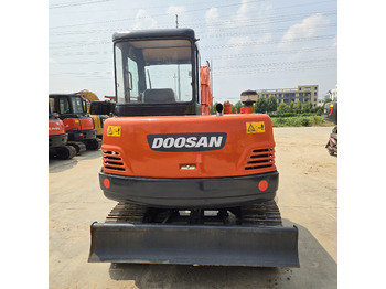 Minigrävmaskin DOOSAN DH55: bild 5