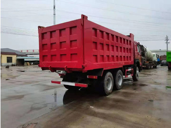 Tippbil lastbil SINOTRUK HOWO