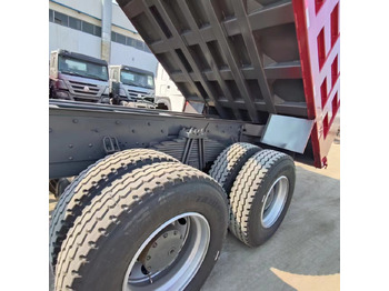 Tippbil lastbil SINOTRUK HOWO