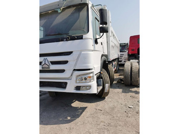 Tippbil lastbil SINOTRUK HOWO