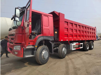 Tippbil lastbil SINOTRUK HOWO