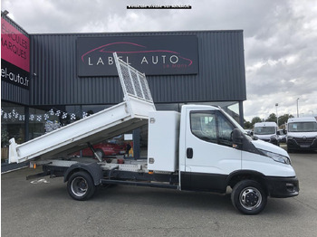 Transportbil med tippflak IVECO Daily 35c16