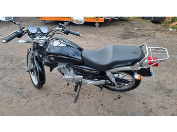 Motorcykel YAMAHA
