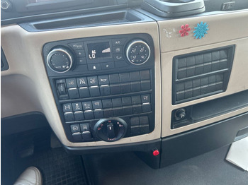 Kapellbil MAN TGX 26.470 6X2-4 BL tandem: bild 2